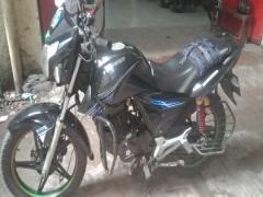 Runner Truvar
